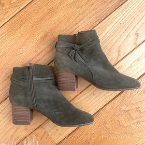 Green suede booties, size 6.5